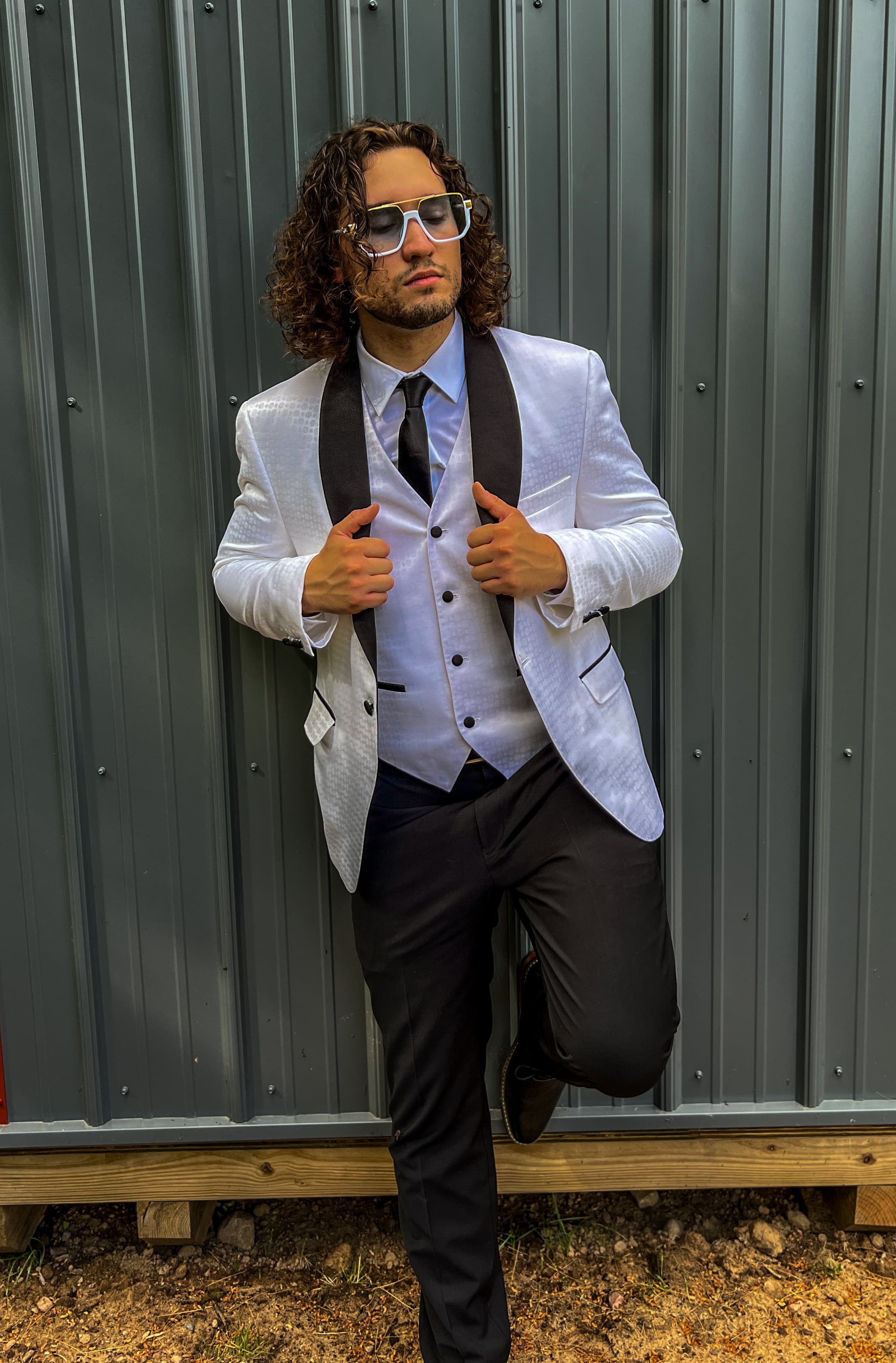 Suit & Tie